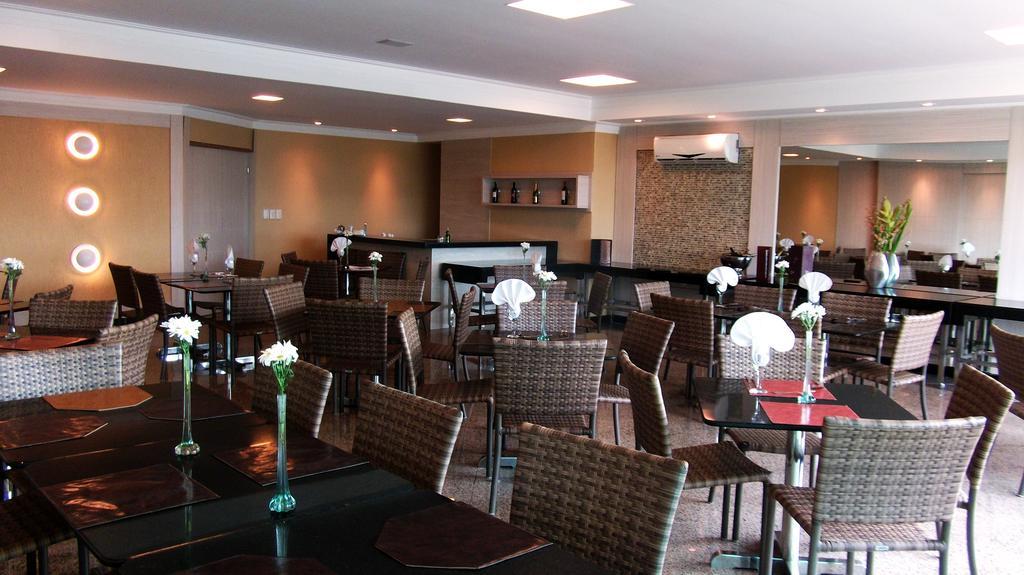 Calhau Praia Hotel São Luís Екстериор снимка